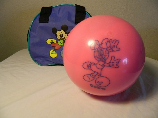 minnie mouse bowling set